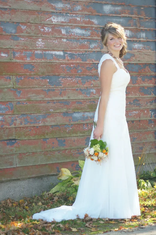 Clearance Items David's Bridal VW9768