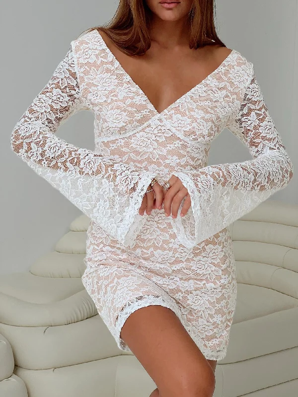 Act Fast Maieve Long Sleeve Lace Mini Dress White