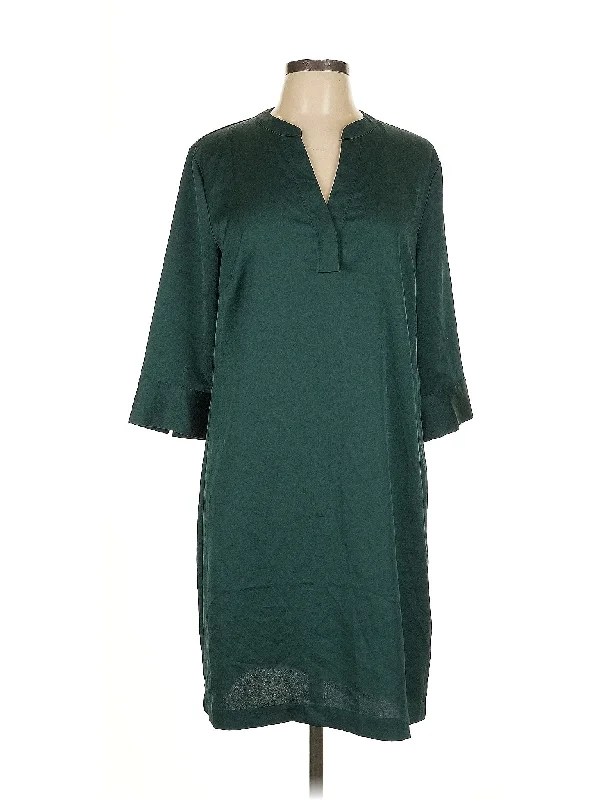 Deep Discounts Casual Dress